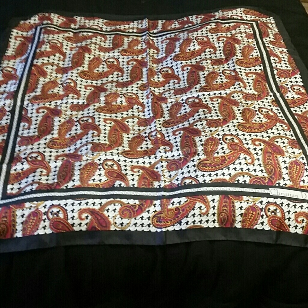CHRISTIAN DIOR scarf